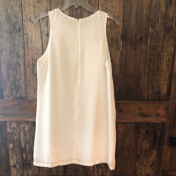 Cupcakes and Cashmere Sz M White Shift Girly Lace Sleeveless Summer Beach Dress - Picture 4 of 9